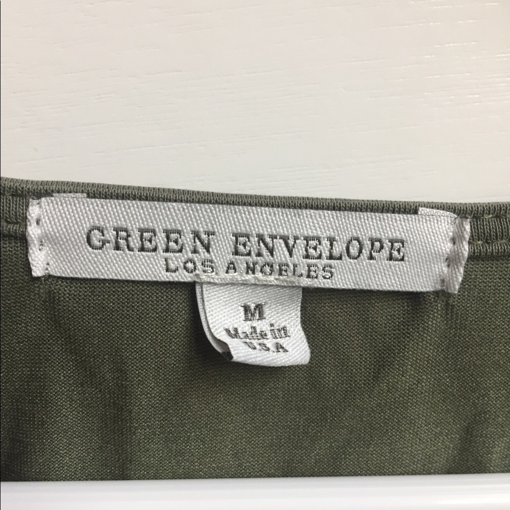 Green Envelope Top - Picture 3 of 4